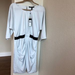 BCBG “ISLEIN” NWT- M Light Grey